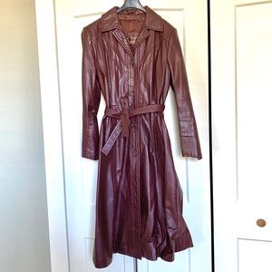 Vintage 70s/80s women’s long Leather Duster jacket